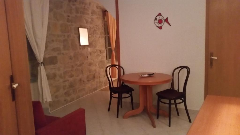 Buena Vis-Ta Apartments With The Sea View Екстериор снимка