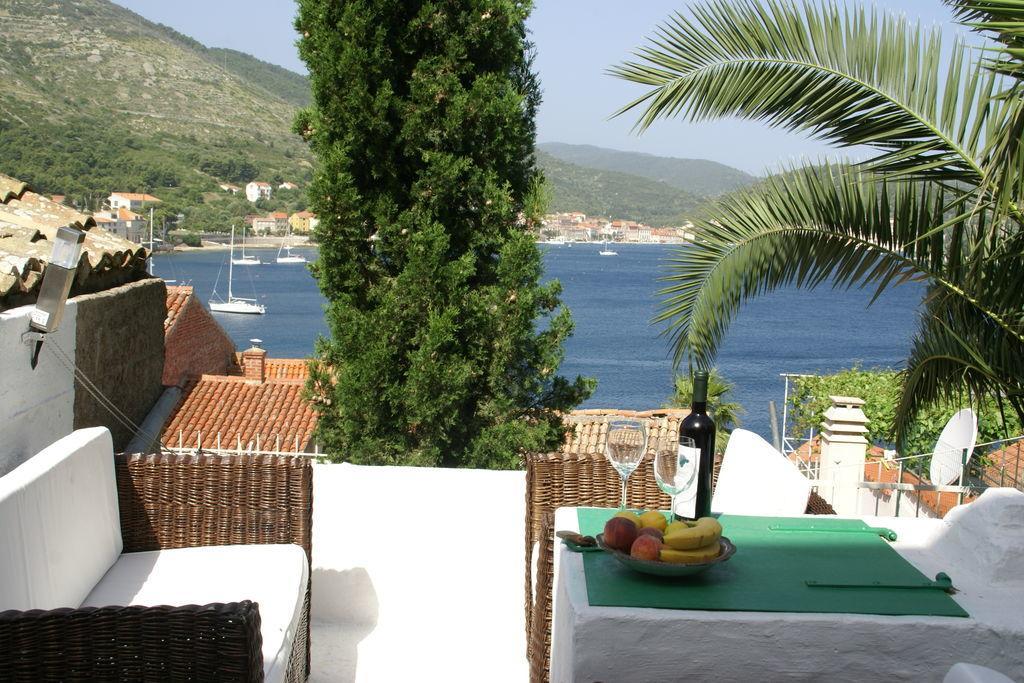 Buena Vis-Ta Apartments With The Sea View Екстериор снимка
